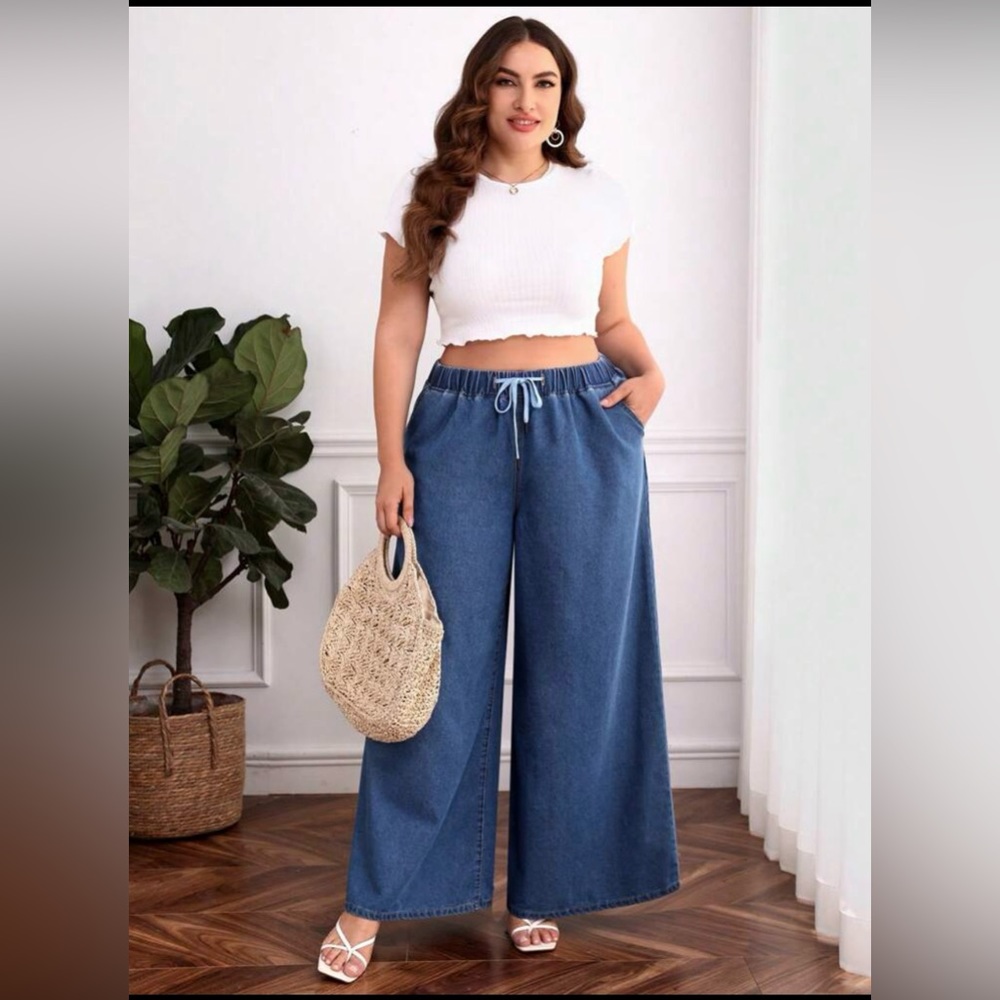 Essnce Plus Drawstring Waist Wide Leg Jeans